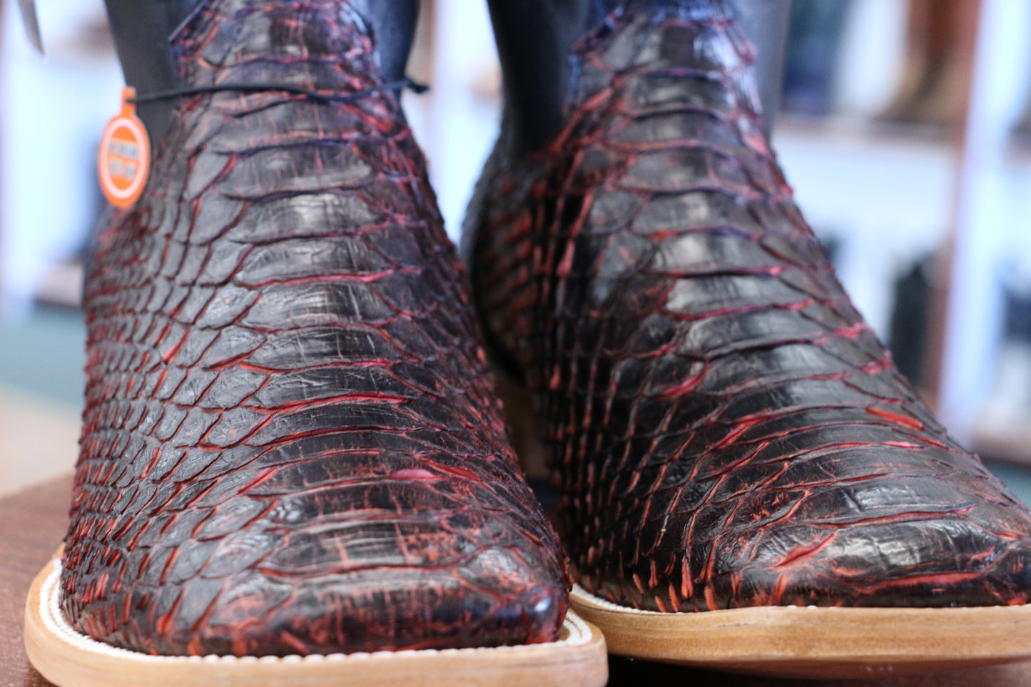 Chero's Premium Exotic Python Black/Red
