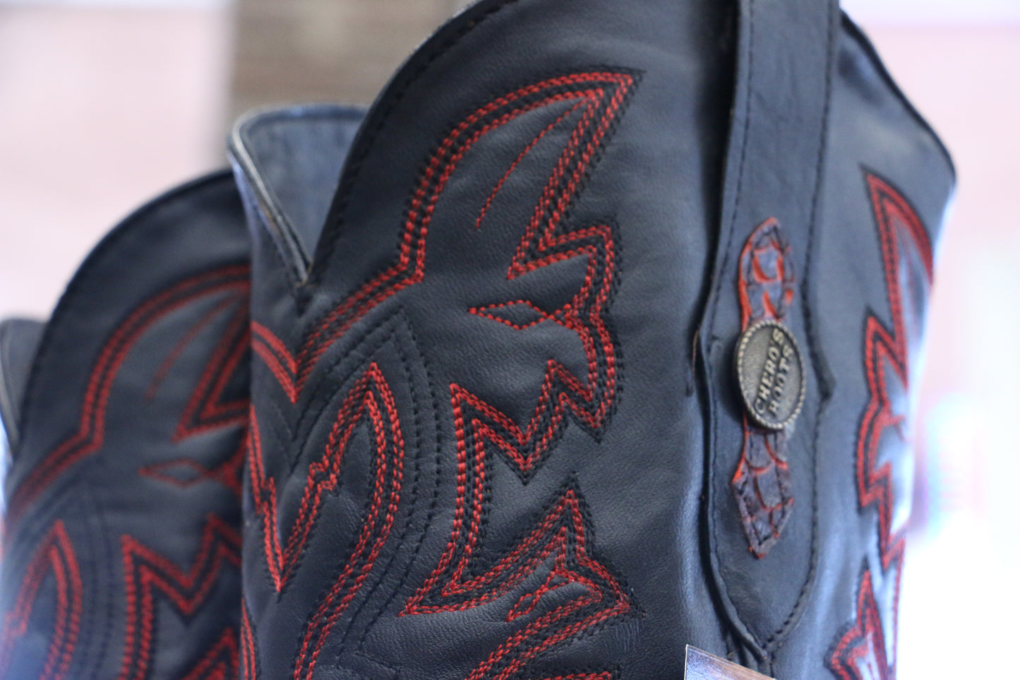Chero's Premium Exotic Python Black/Red
