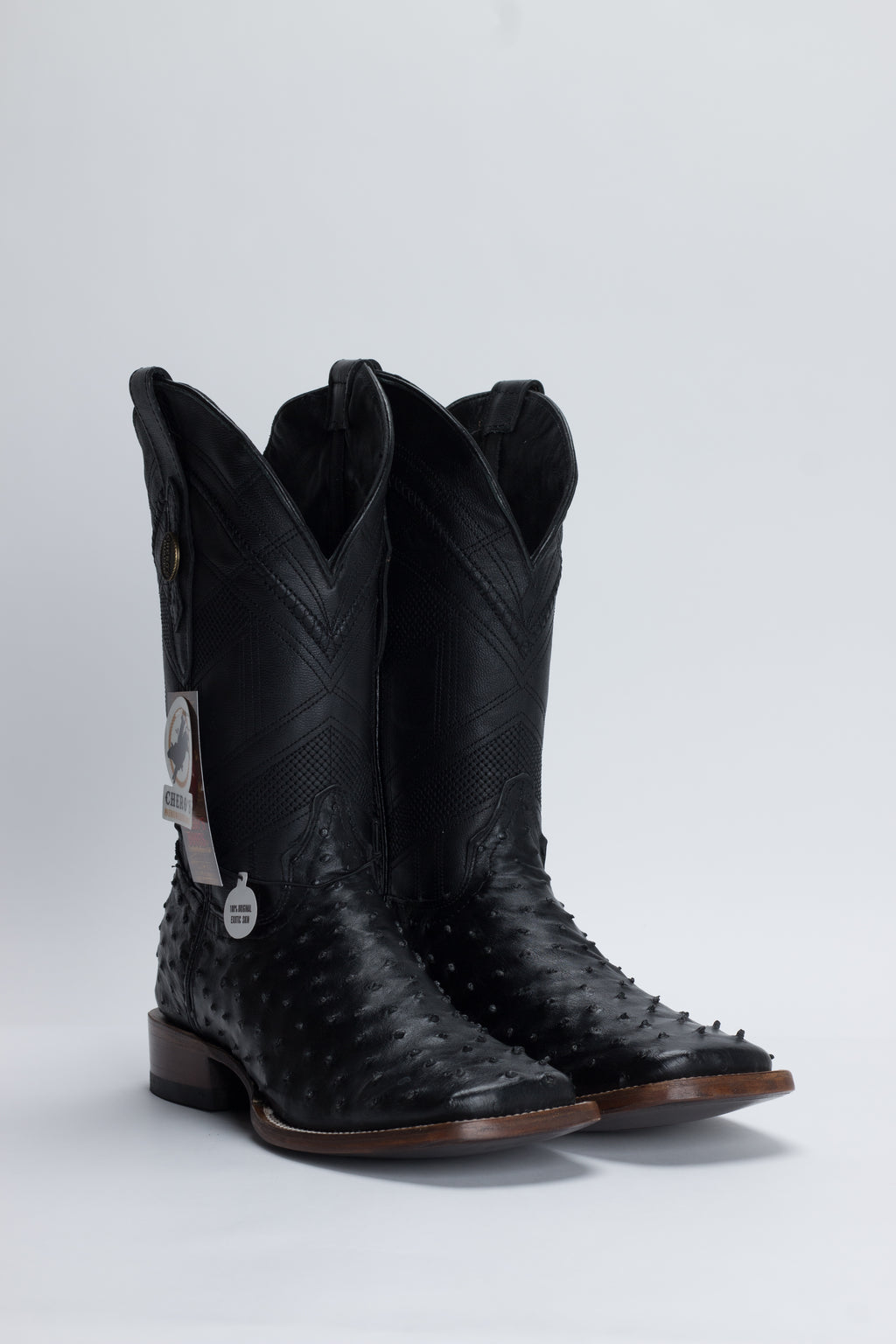 Chero's Premium Exotic Full-Quill Ostrich Noir