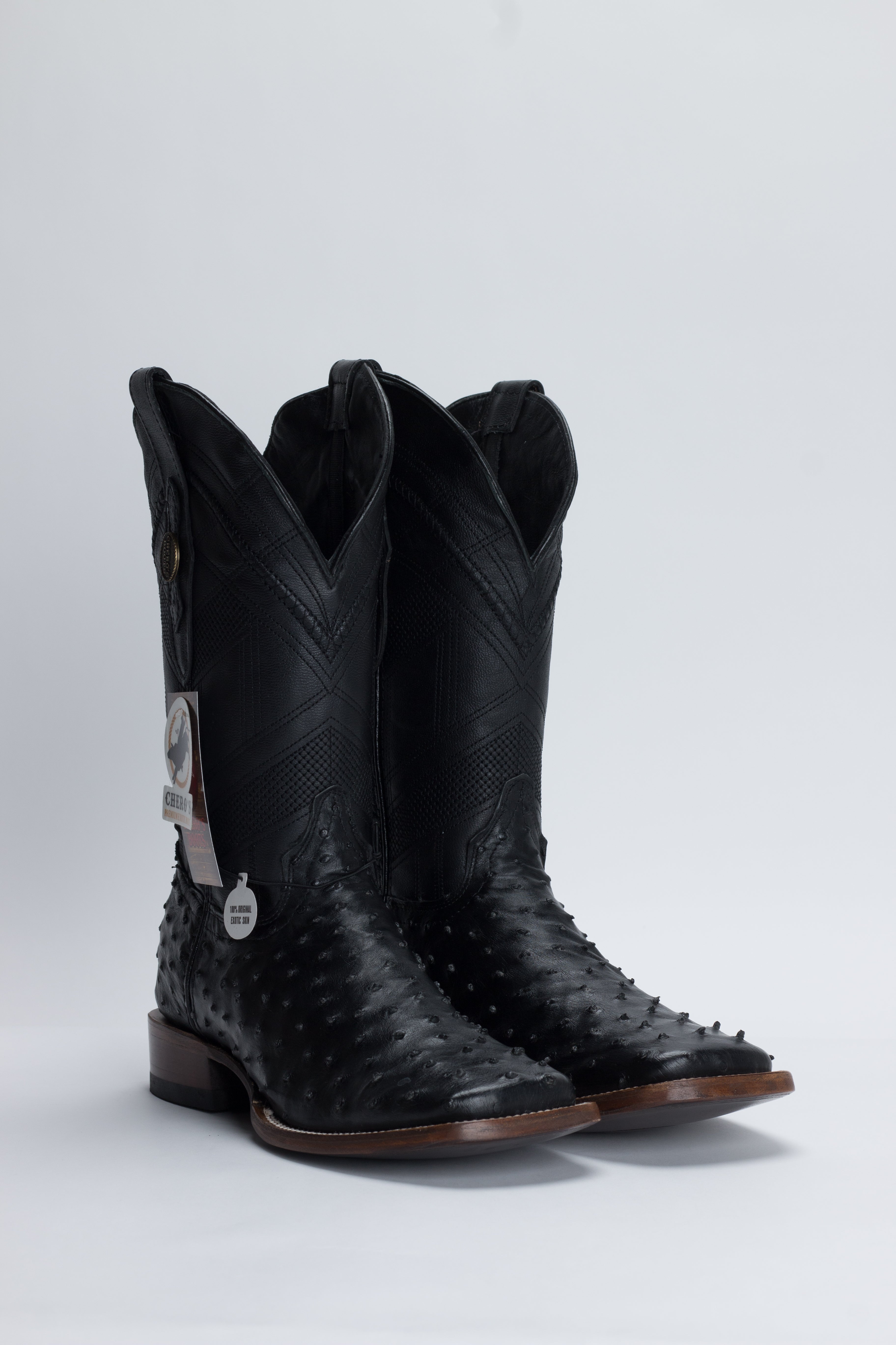Chero's Premium Exotic Full-Quill Ostrich Noir