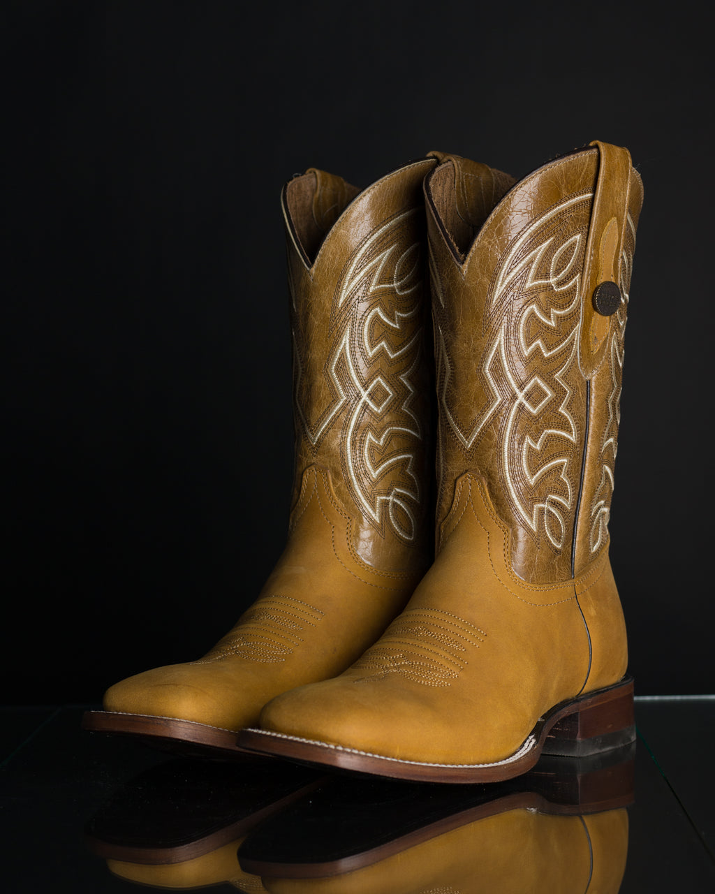 Chero's Honey Nubuck Cowhide