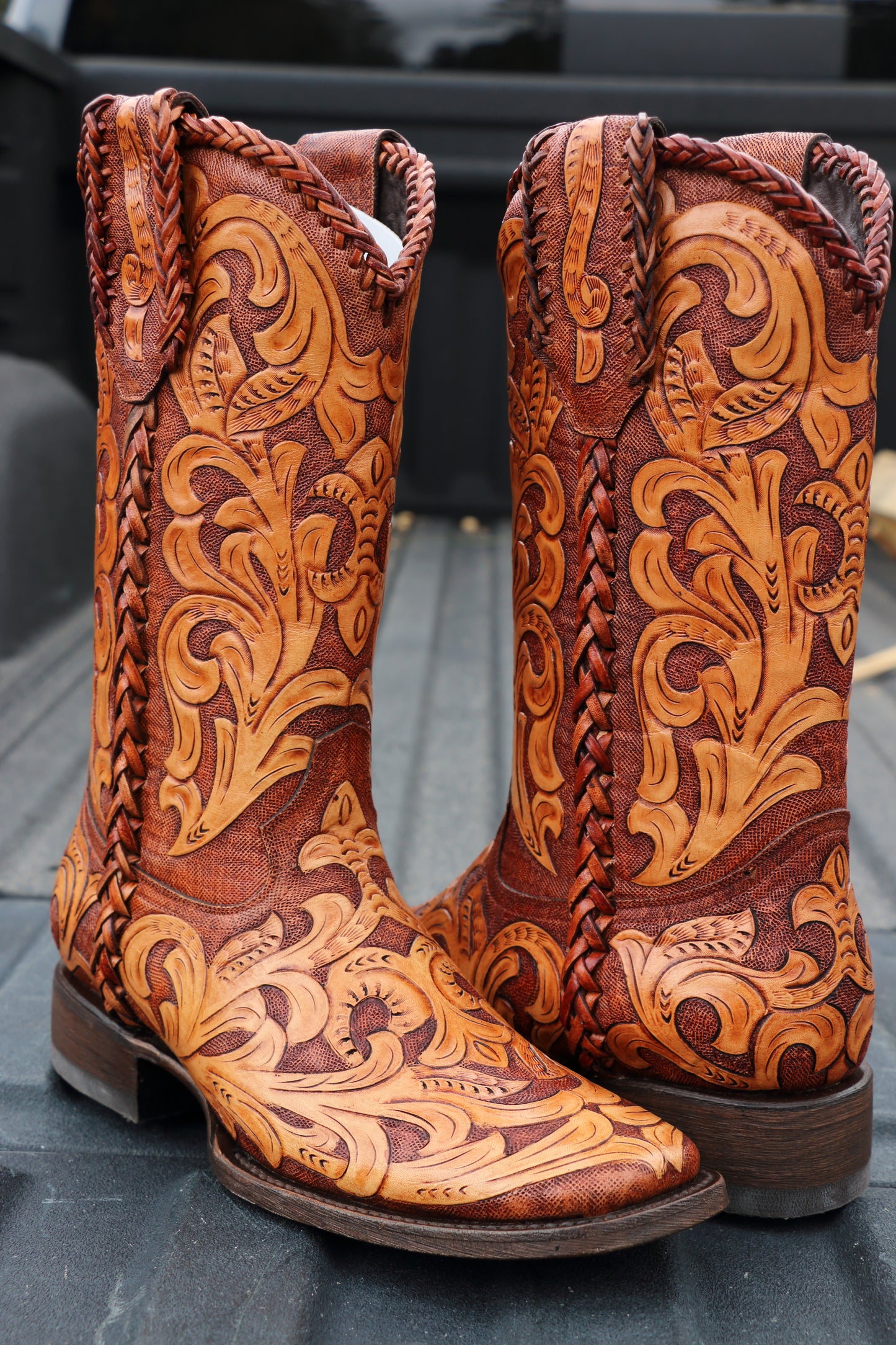 Men's Fully Hand-Tooled Boots