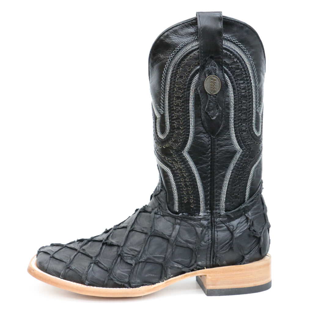 Chero's Premium Exotic Pirarucu Matte Black