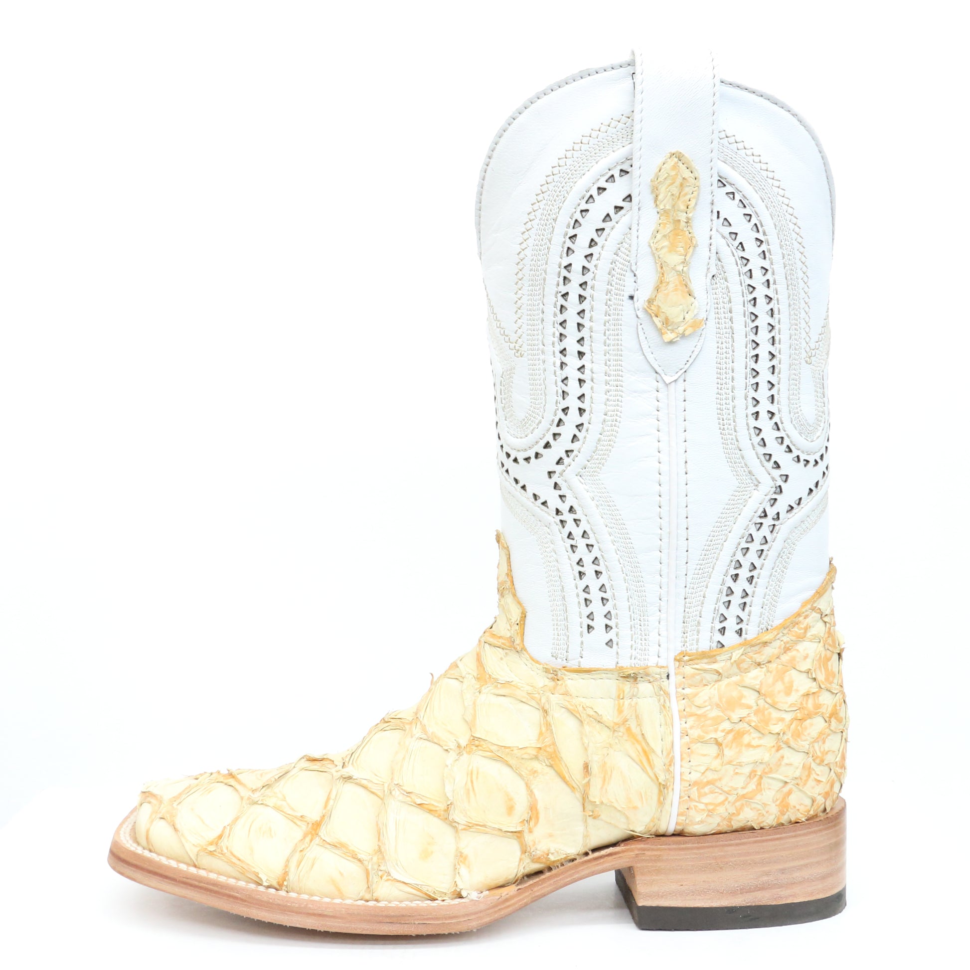 Chero's Premium Exotic Pirarucu White Castor