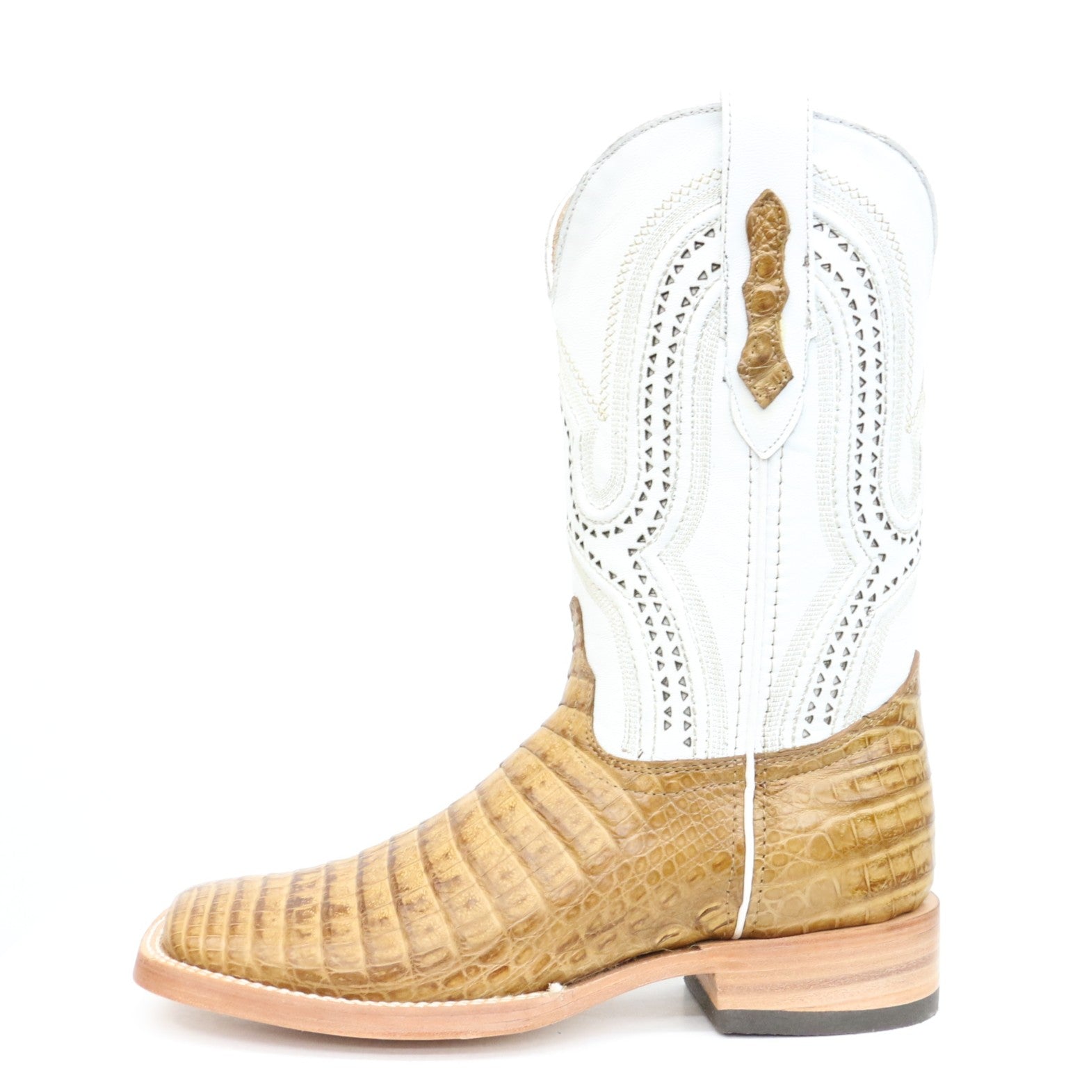 Chero's Premium Exotic Caiman Belly Antique Saddle