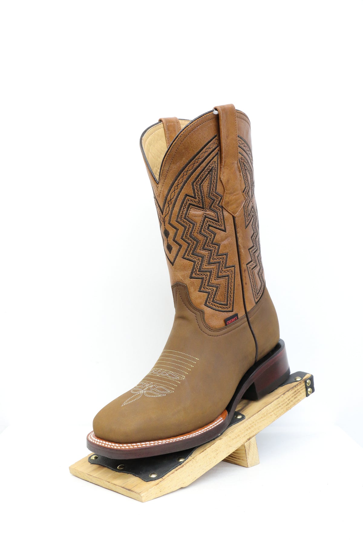 Chero's Bulldog Nubuck Brown