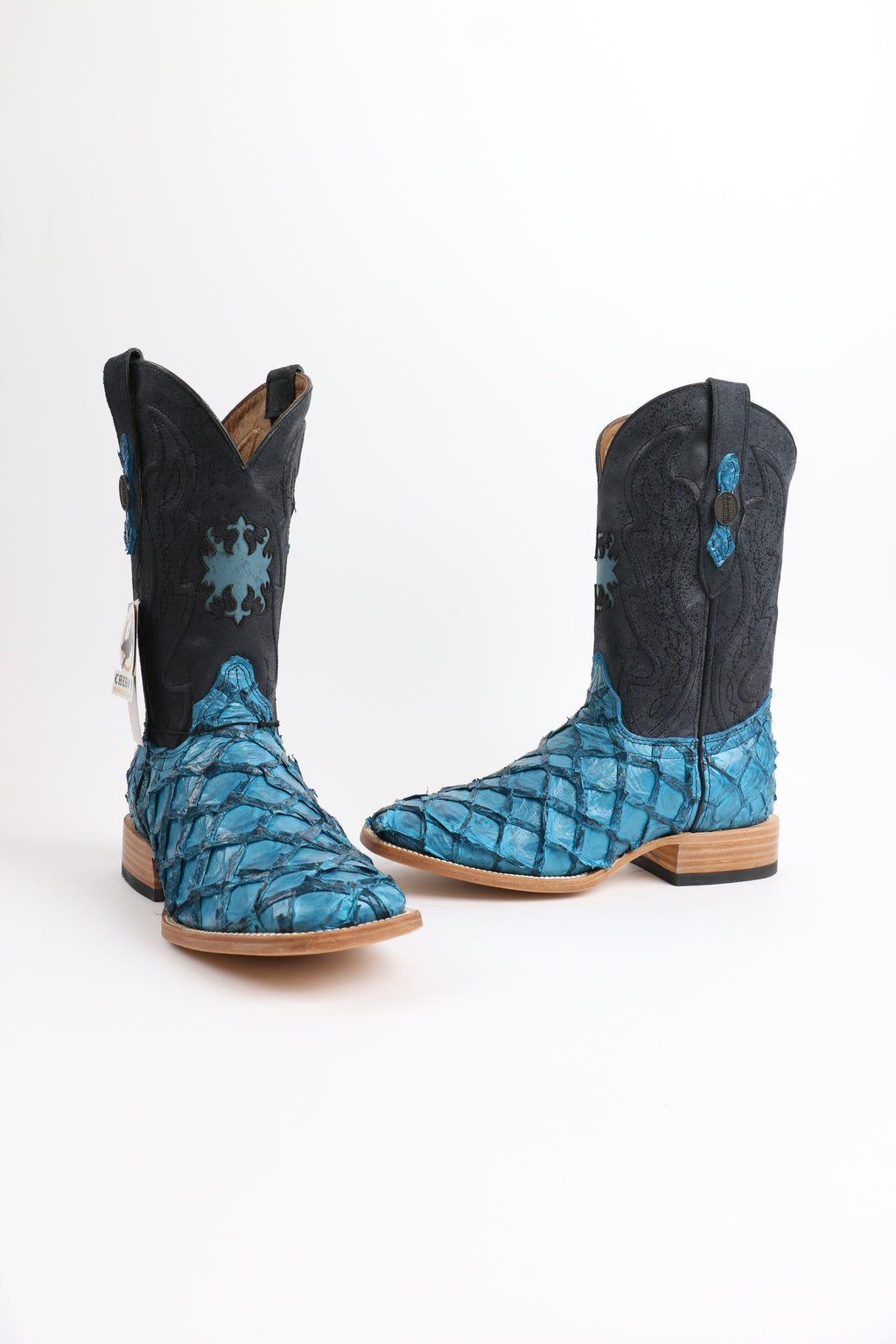 Chero's Premium Exotic Pirarucu Bahama Blue