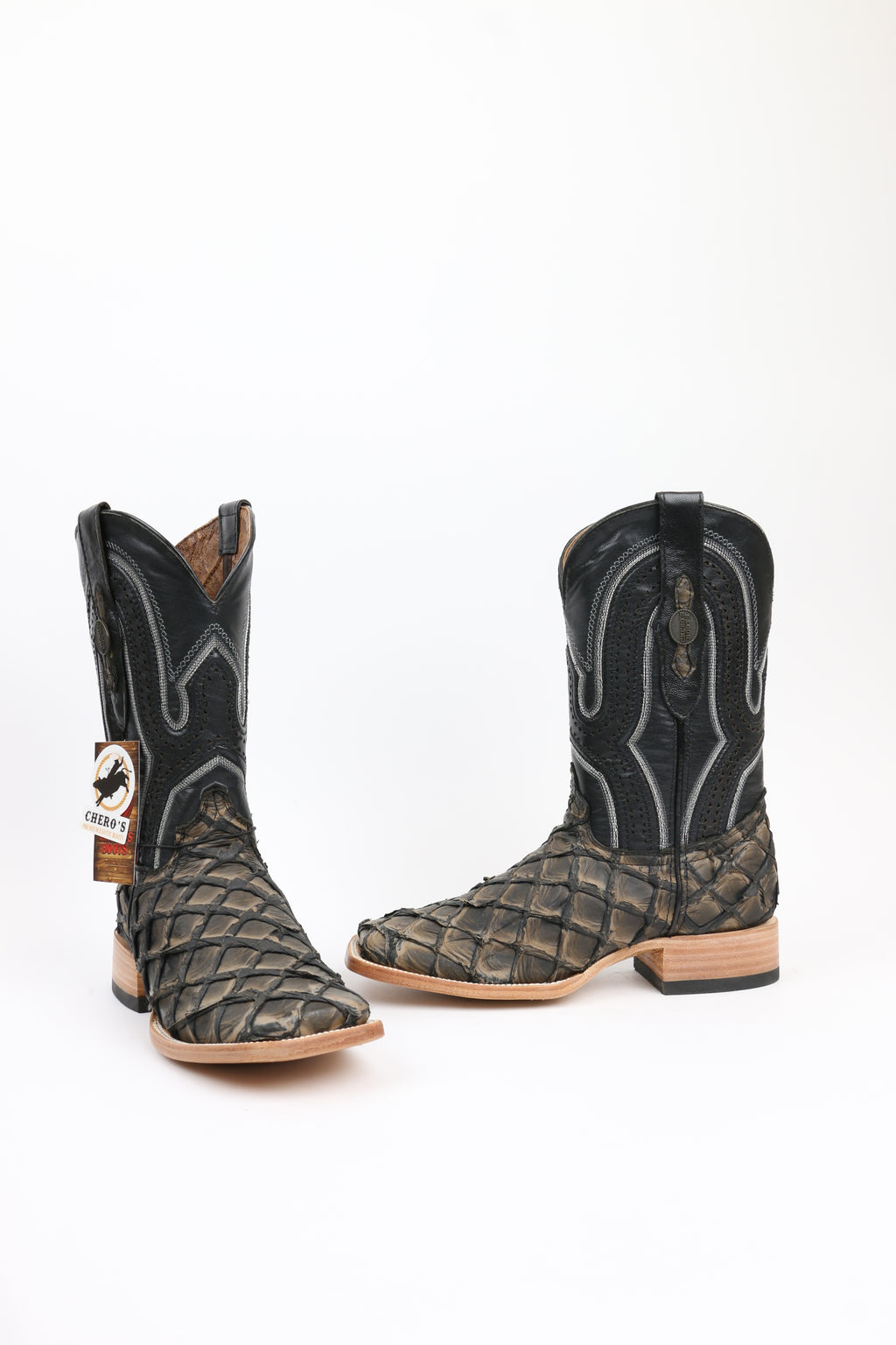 Chero's Premium Exotic Pirarucu Camel Black Wild