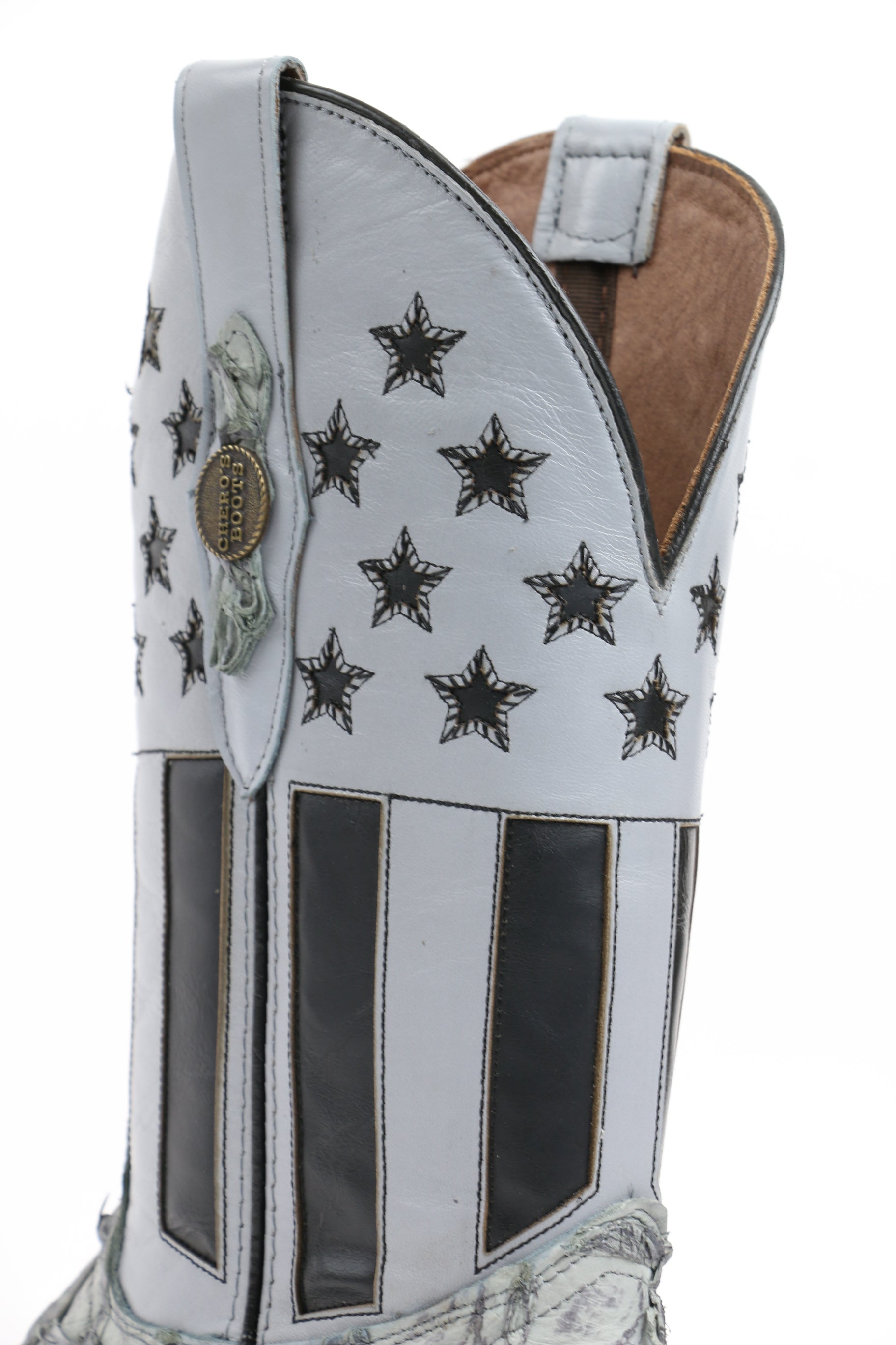 Chero's Premium Exotic Pirarucu Storm Cloud