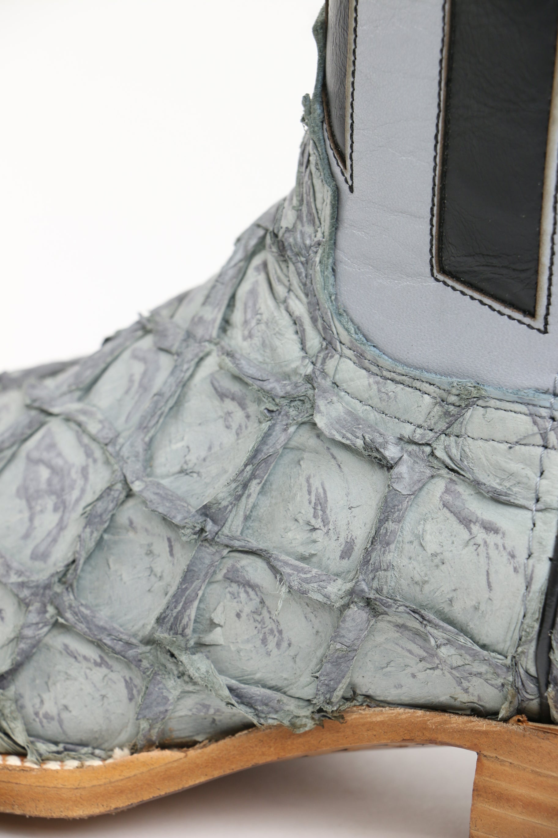 Chero's Premium Exotic Pirarucu Storm Cloud