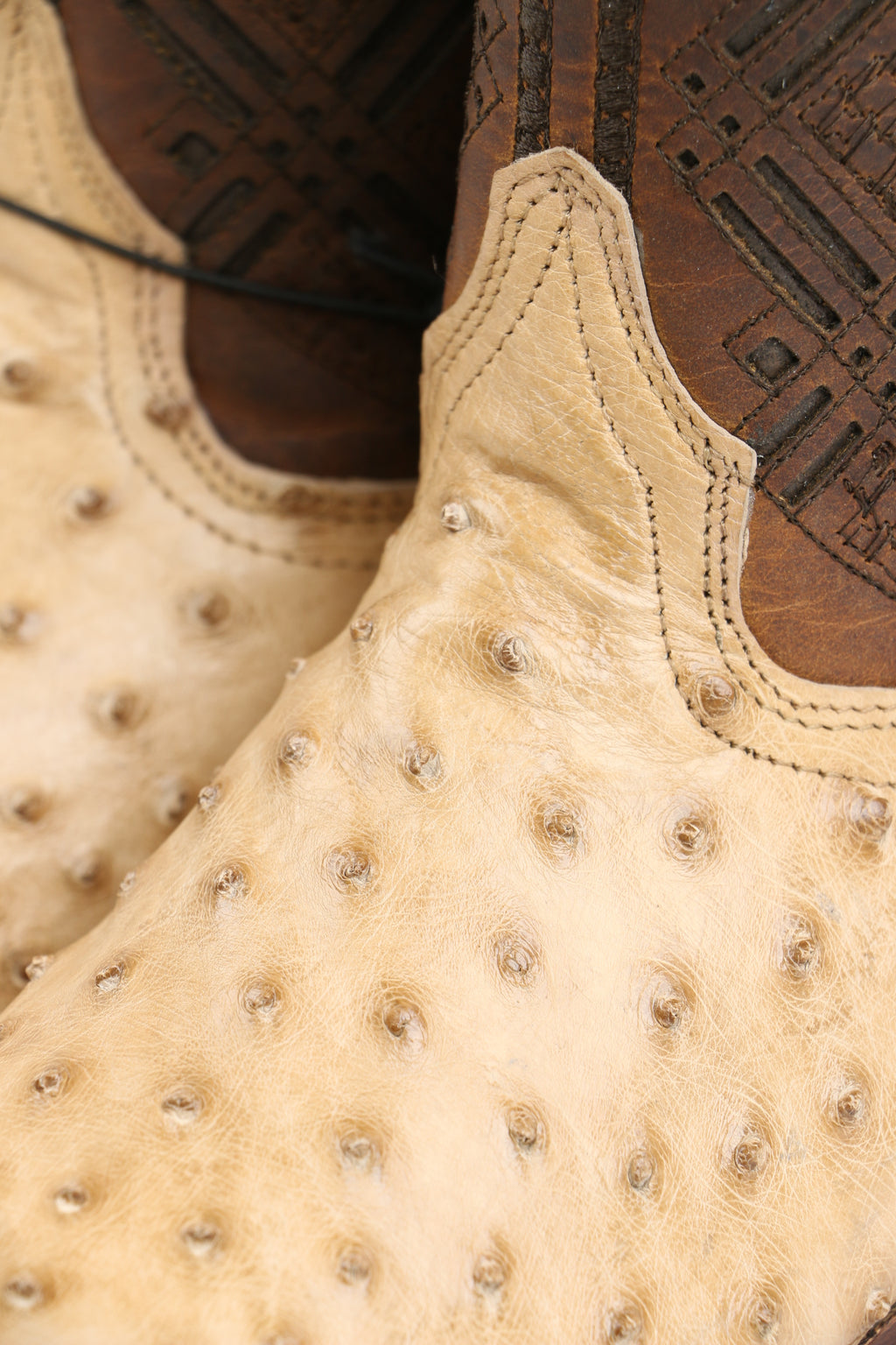 Chero's Premium Exotic Ostrich Vintage Sand