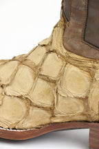 Chero's Premium Exotic Pirarucu Desert Sand