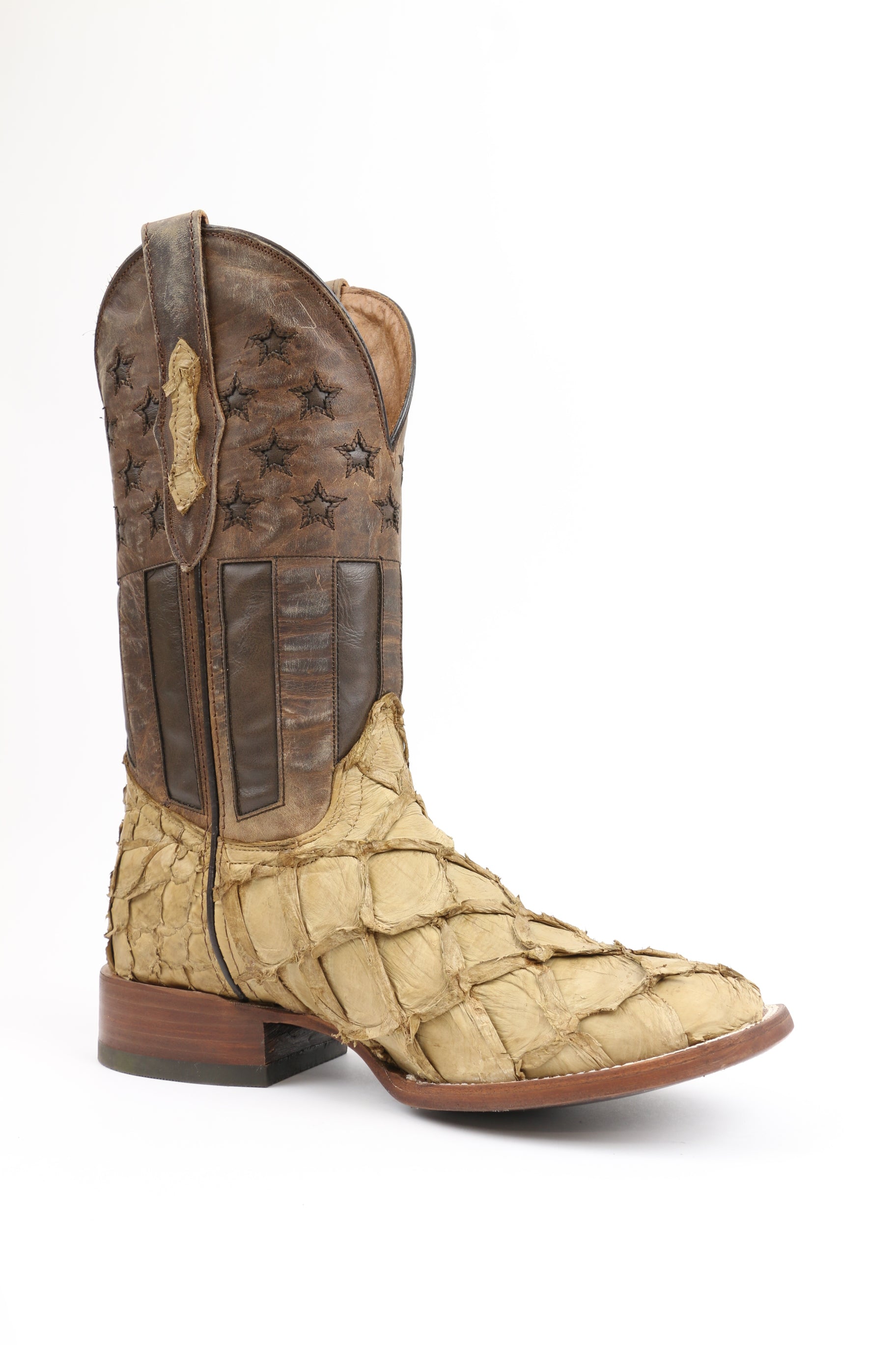 Chero's Premium Exotic Pirarucu Desert Sand