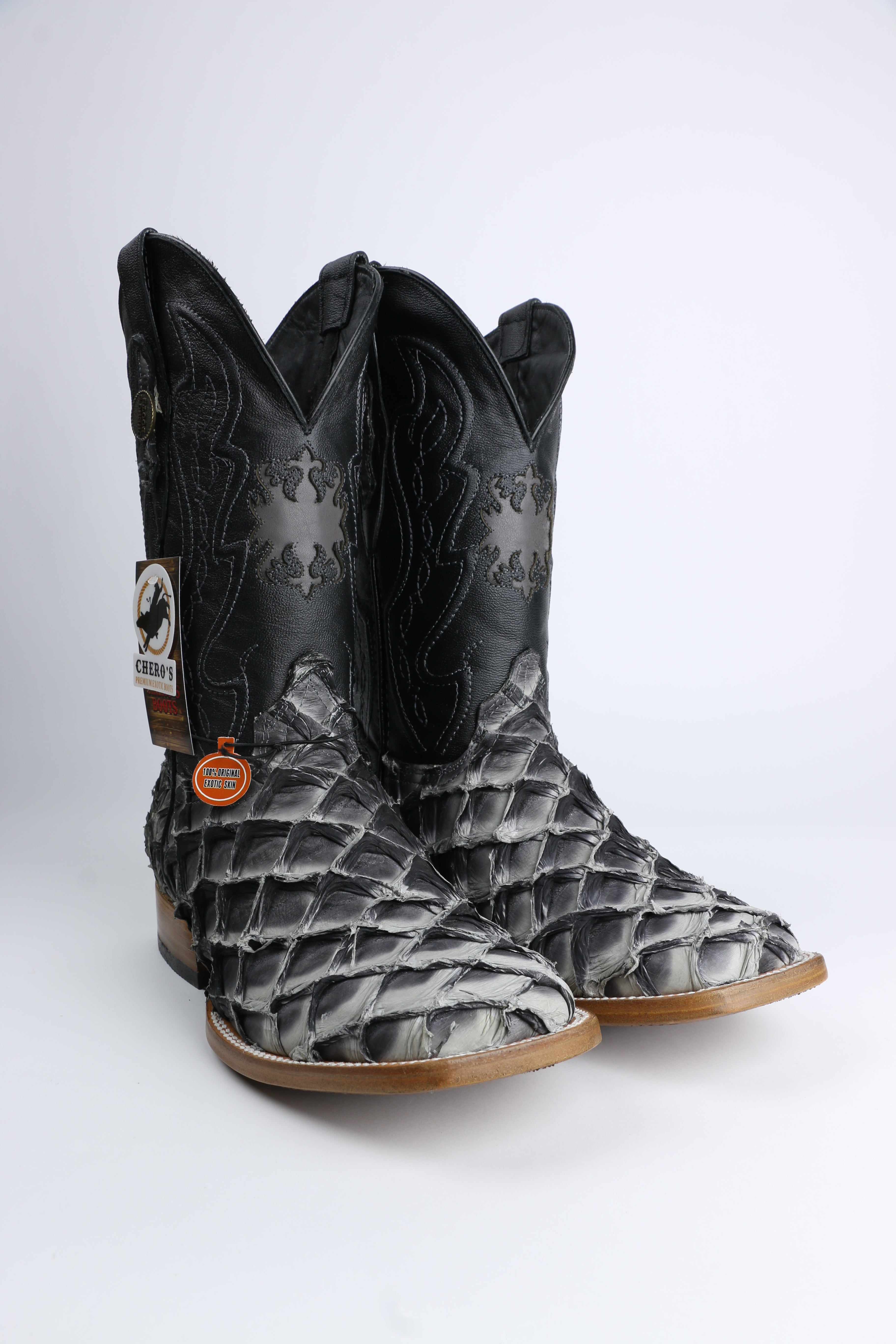 Chero's Premium Exotic Pirarucu Mockingbird