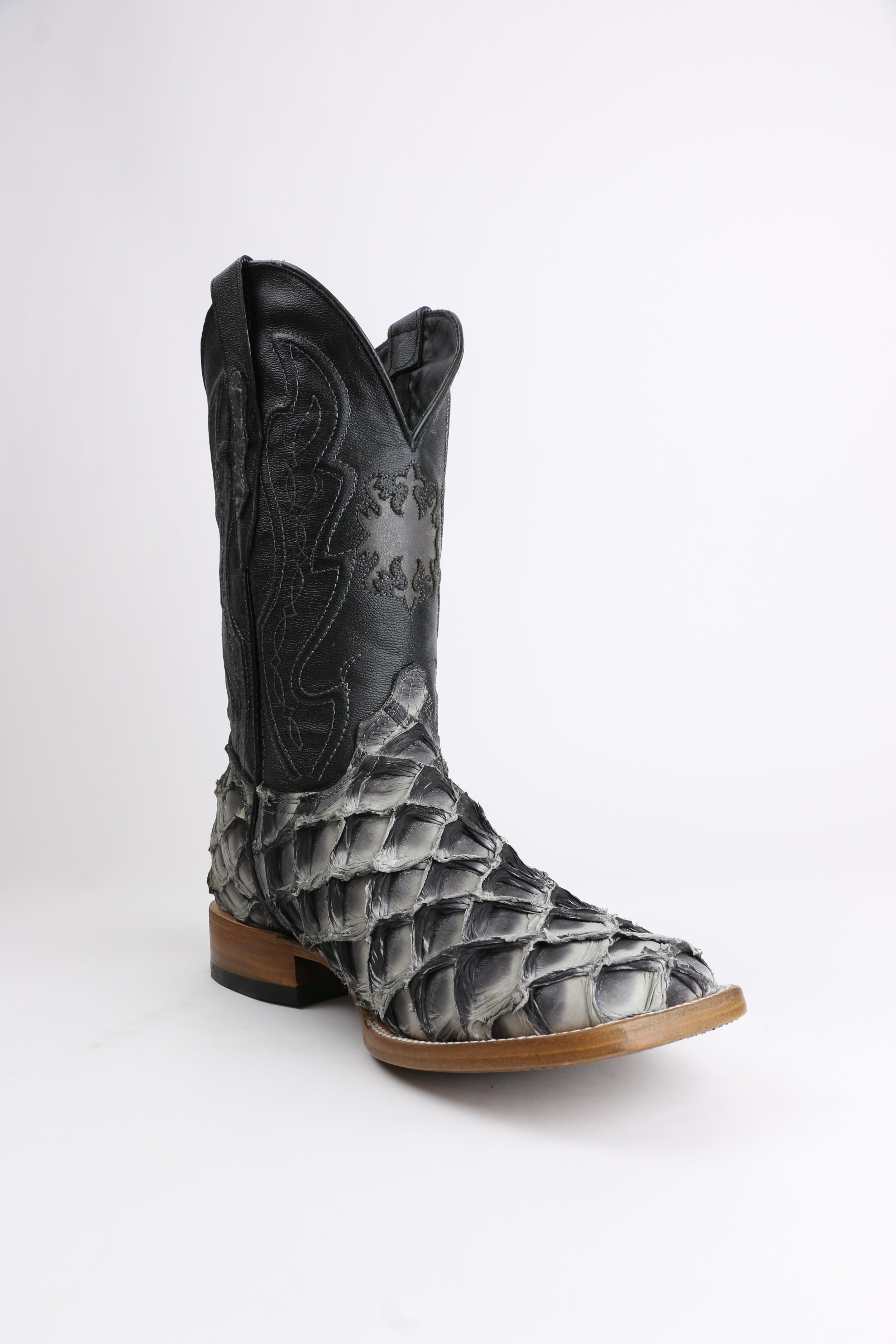 Chero's Premium Exotic Pirarucu Mockingbird