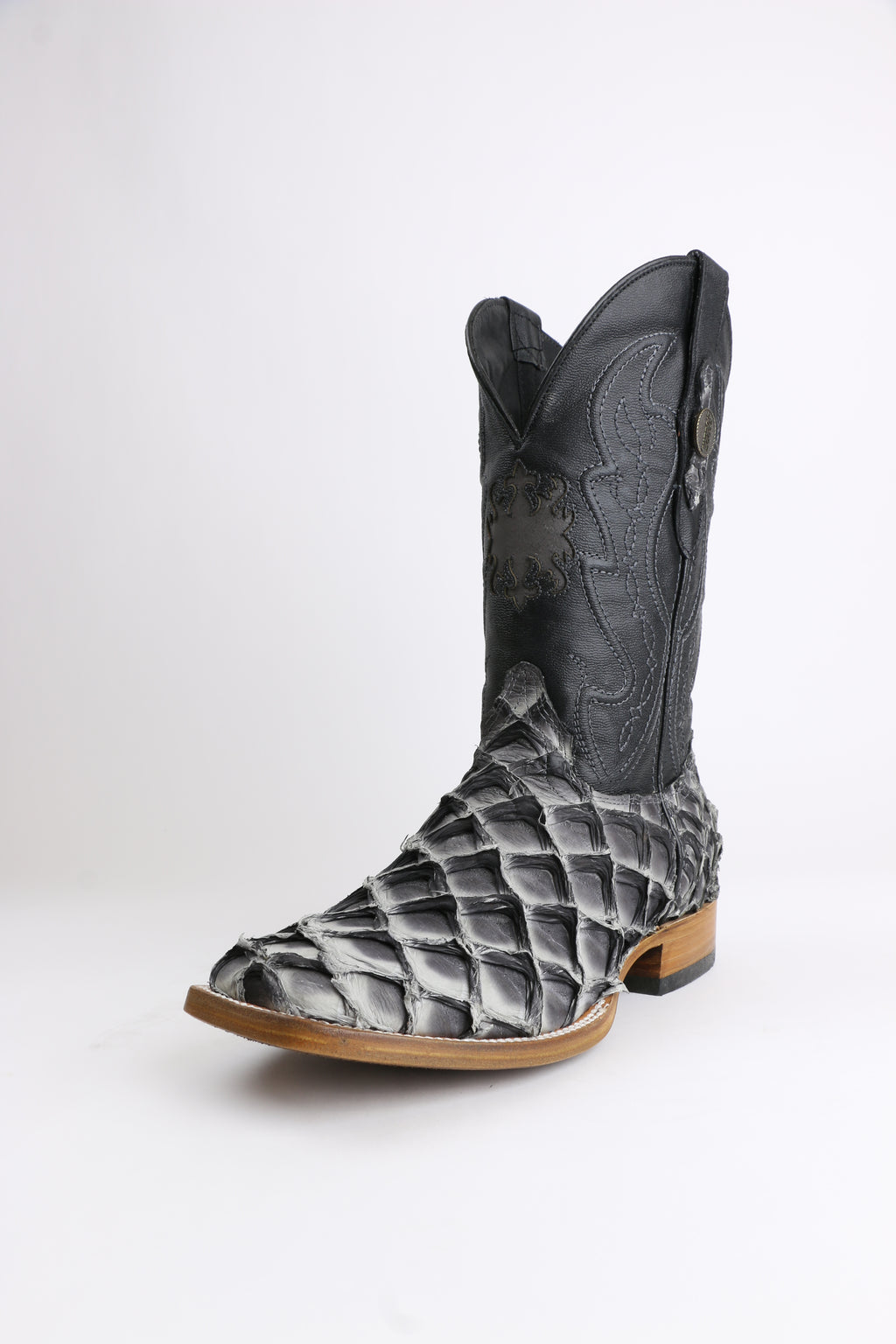 Chero's Premium Exotic Pirarucu Mockingbird