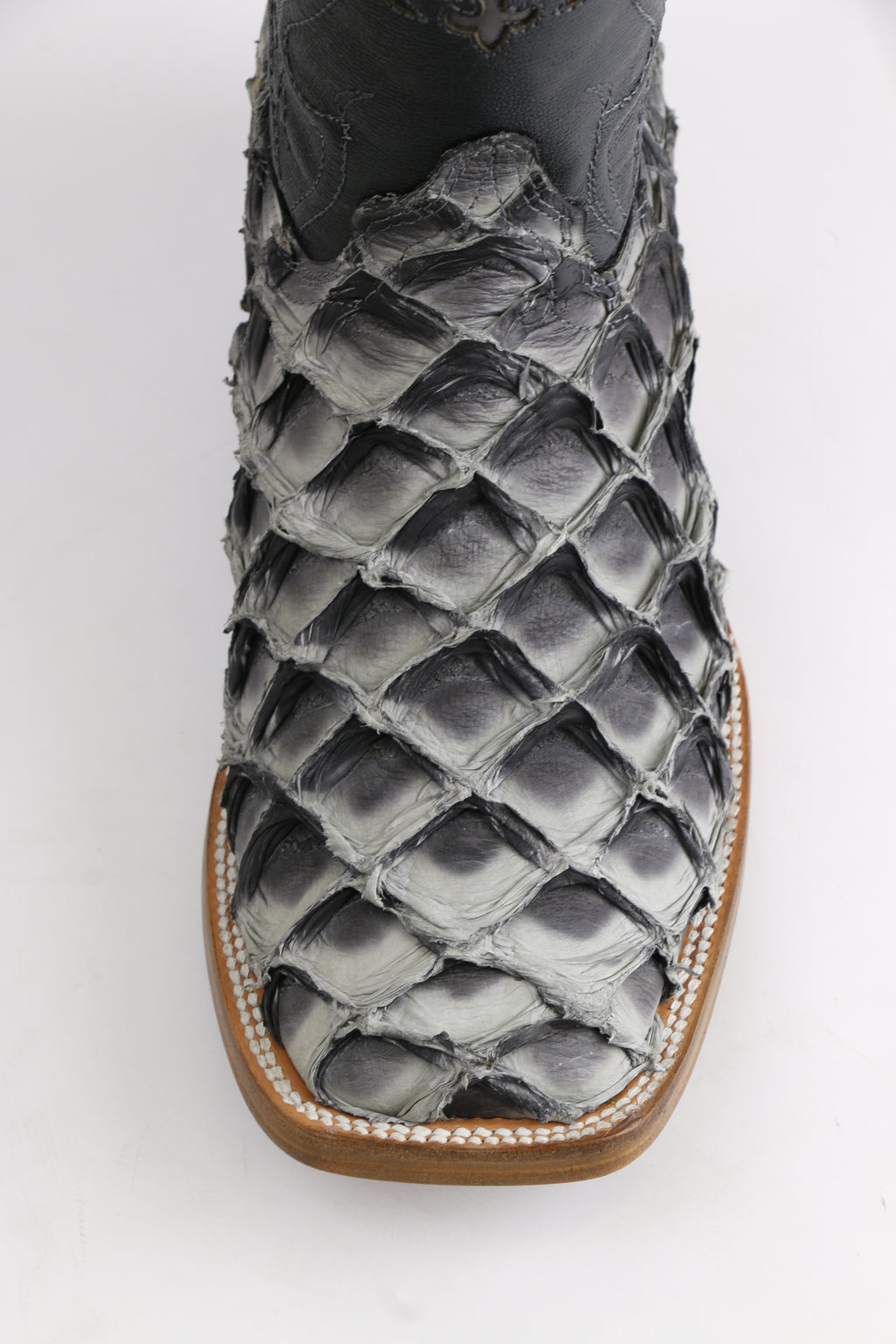 Chero's Premium Exotic Pirarucu Mockingbird