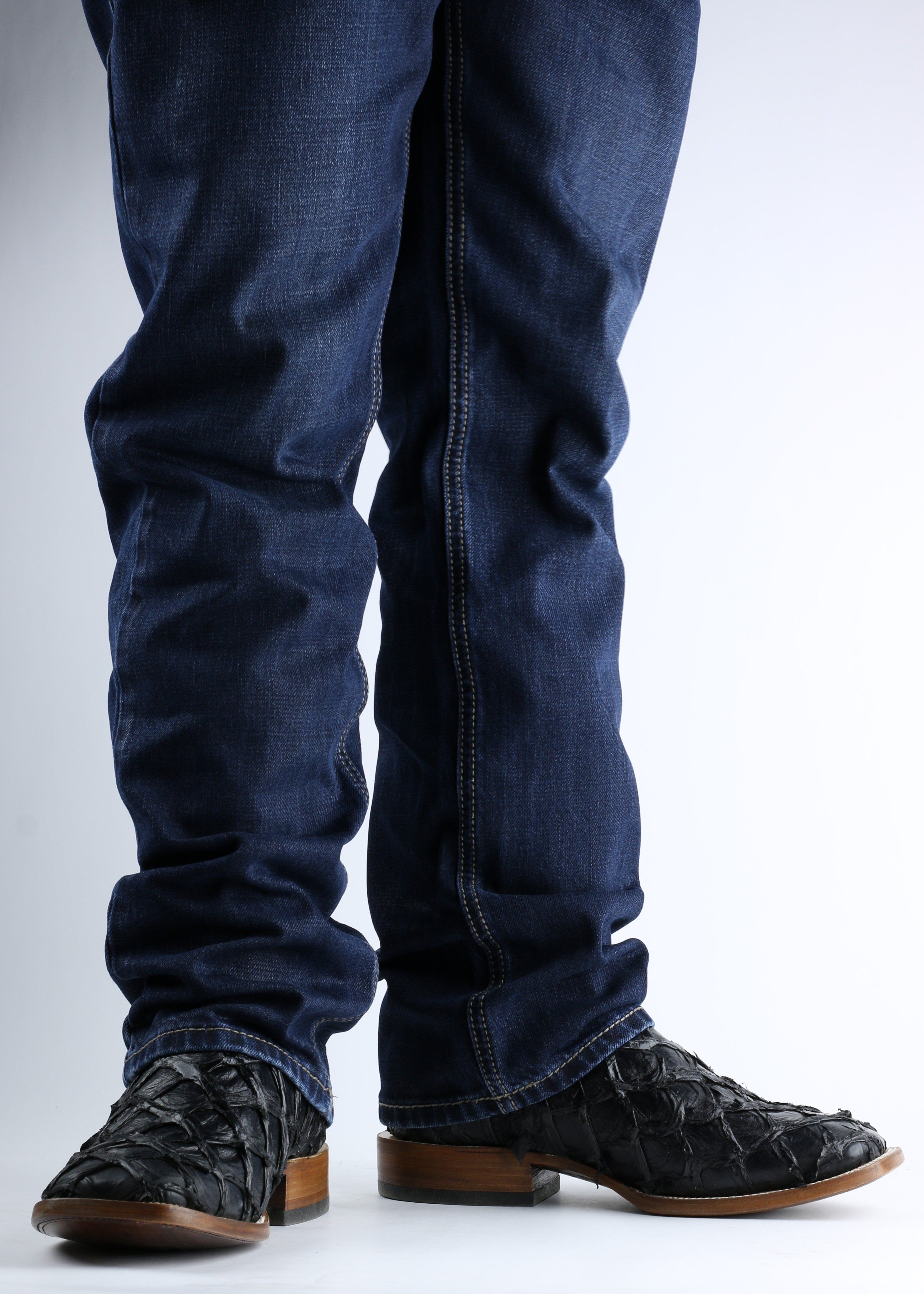 Chero's Premium Exotic Pirarucu Gloss Black