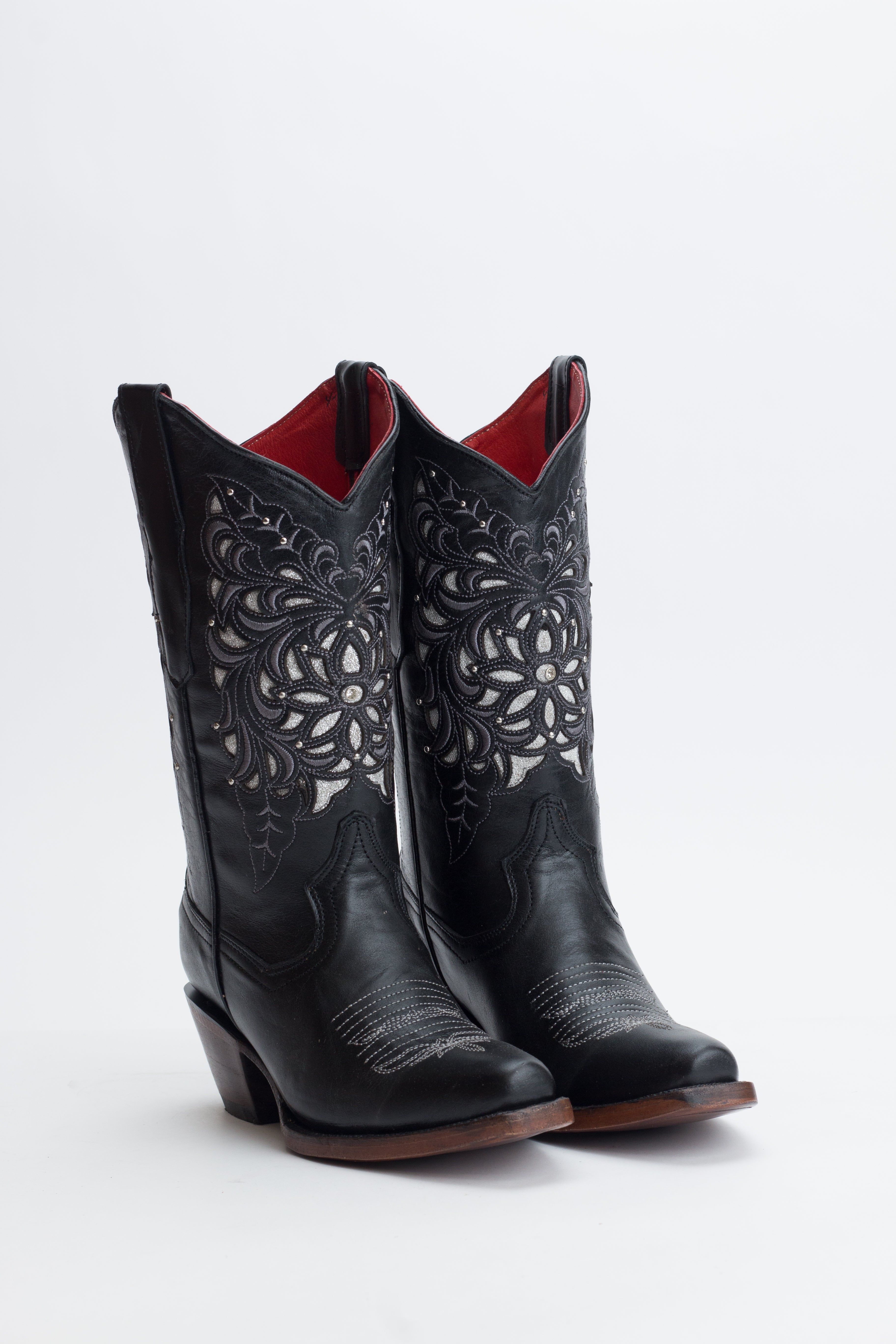 Spirit Estoperol Laser Black Snip Toe