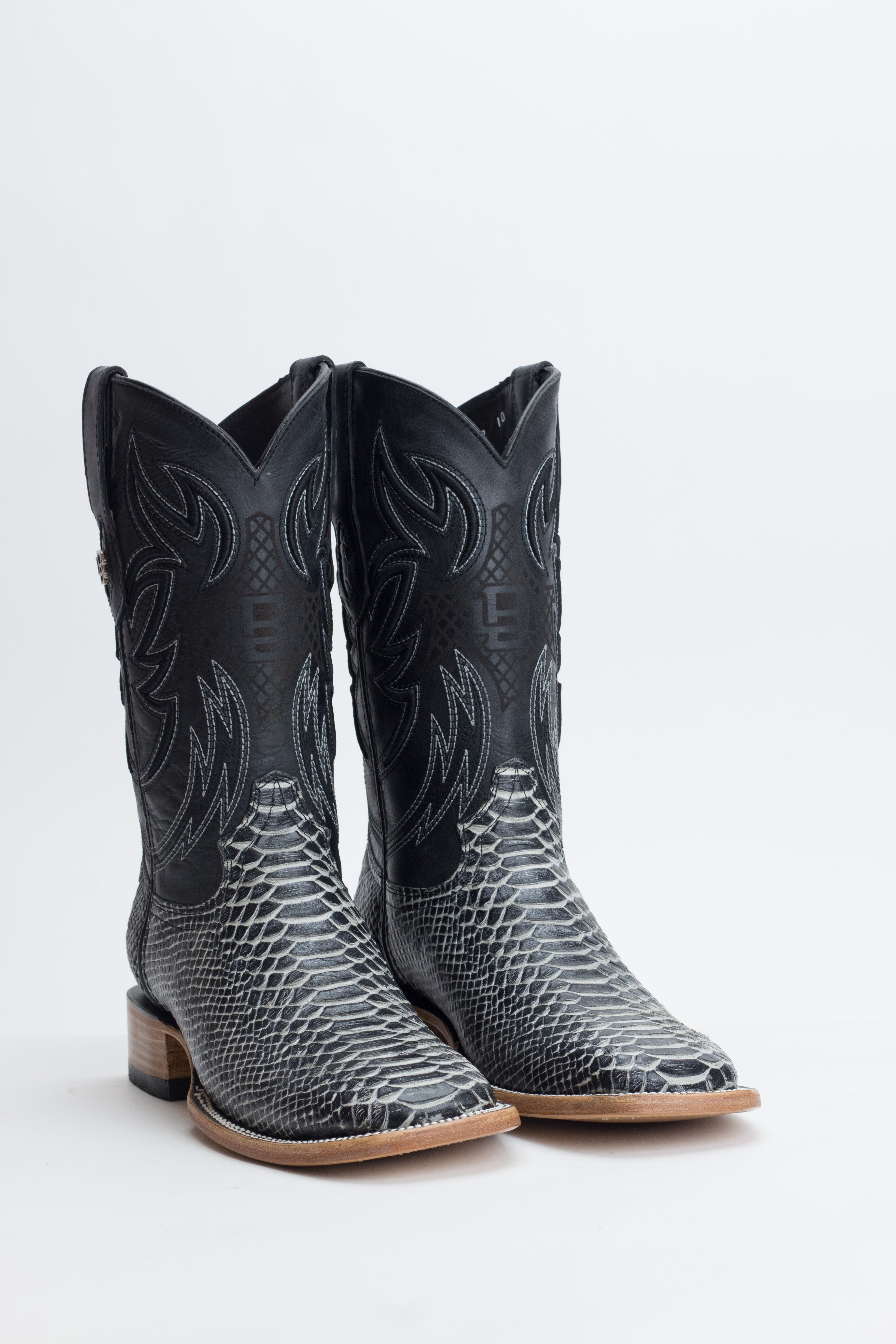 Bronzer Faux Python (Printed Cowhide) - Black/Bone