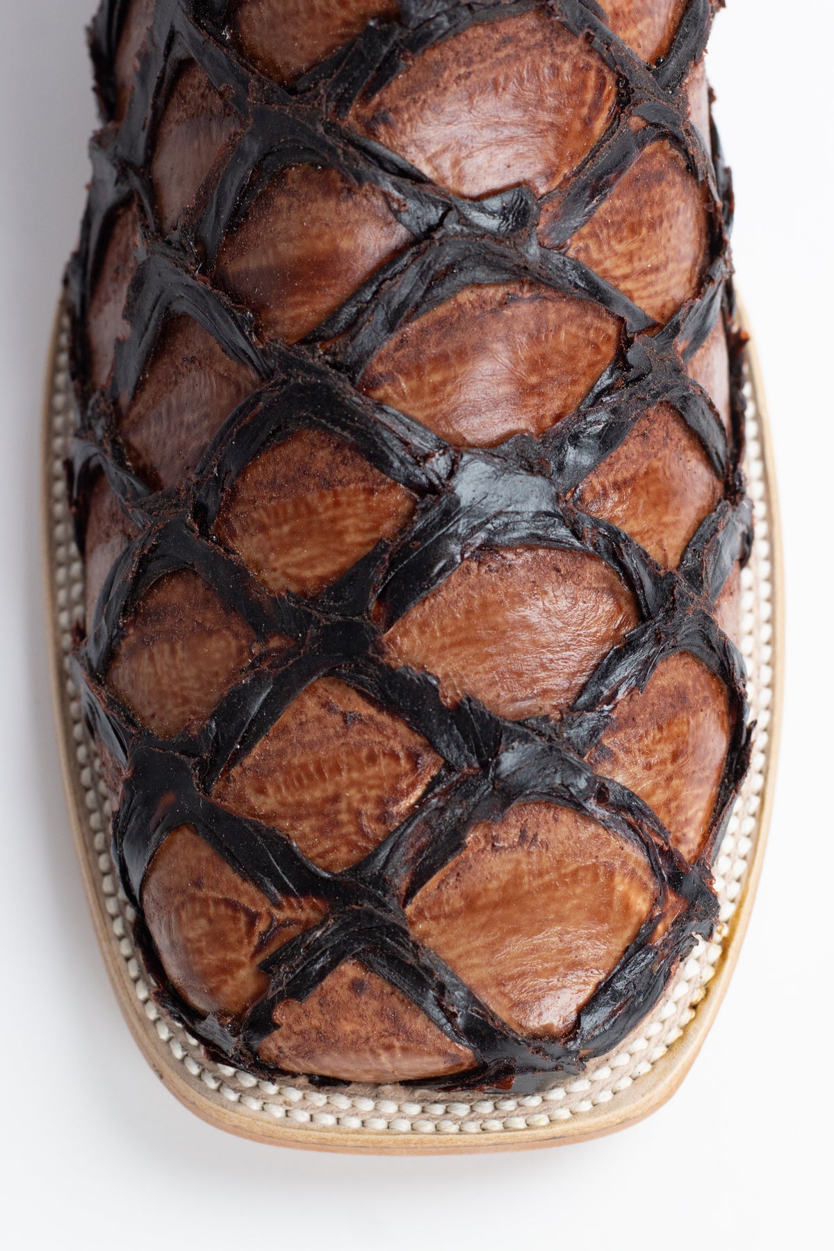Chero's Faux Big Bass (Leather Print) - Gloss Cognac
