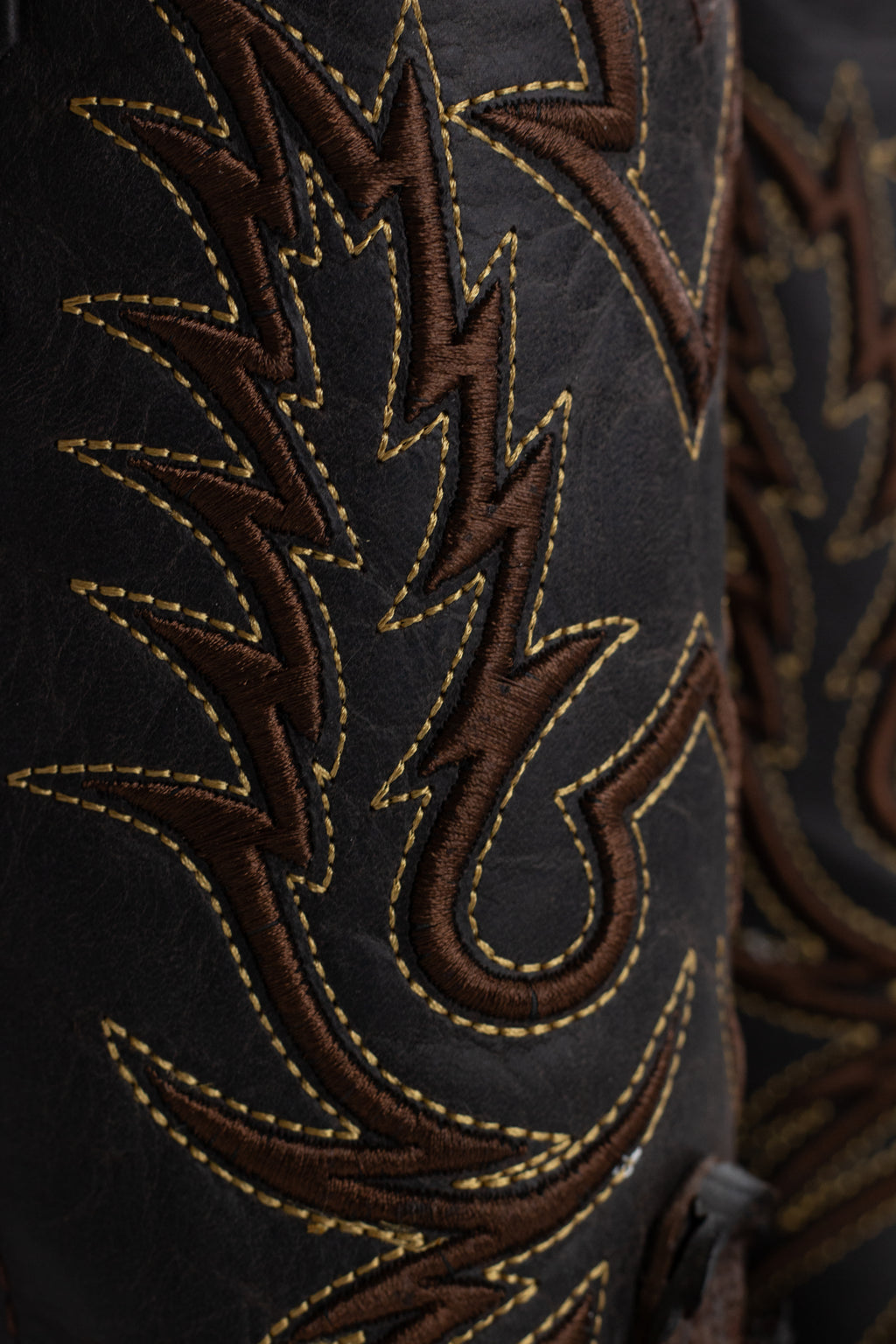 Chero's Faux Big Bass (Leather Print) - Gloss Brown