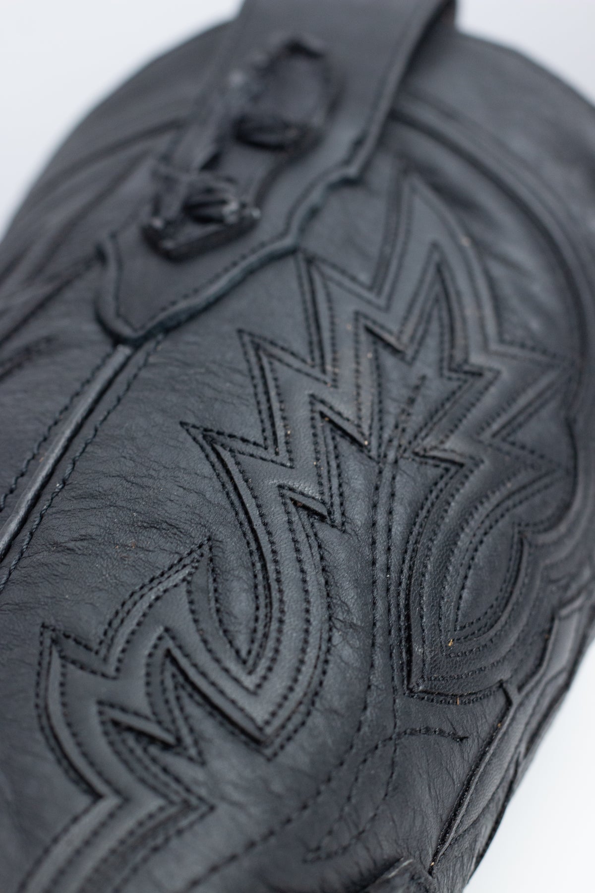 Chero's Faux Big Bass (Leather Print) - Matte Black