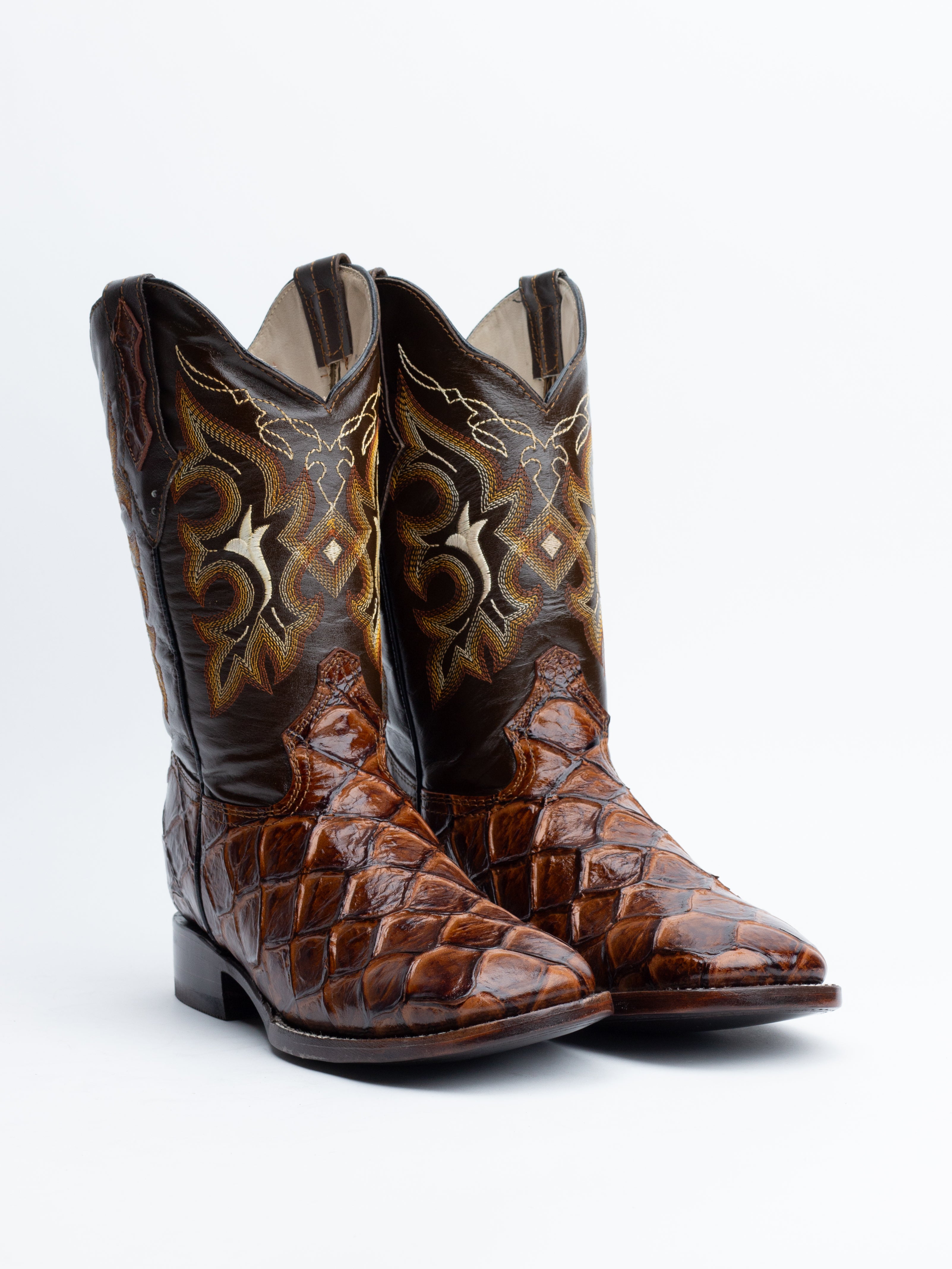 El Gran Potrillo Big Kids Faux Pirarucu (Printed Cowhide) - Shedron