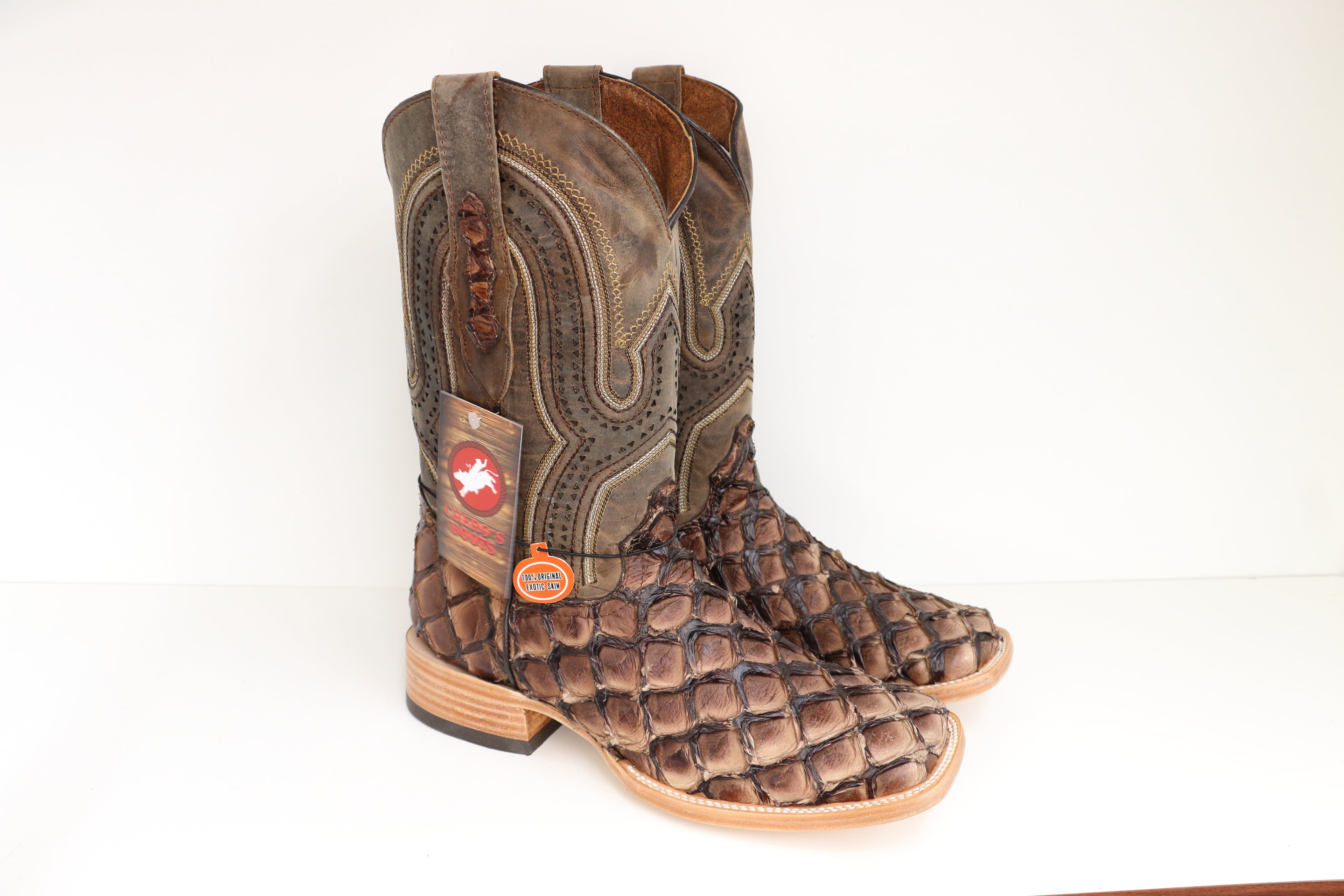 Chero's Premium Exotic Pirarucu Gloss Brown