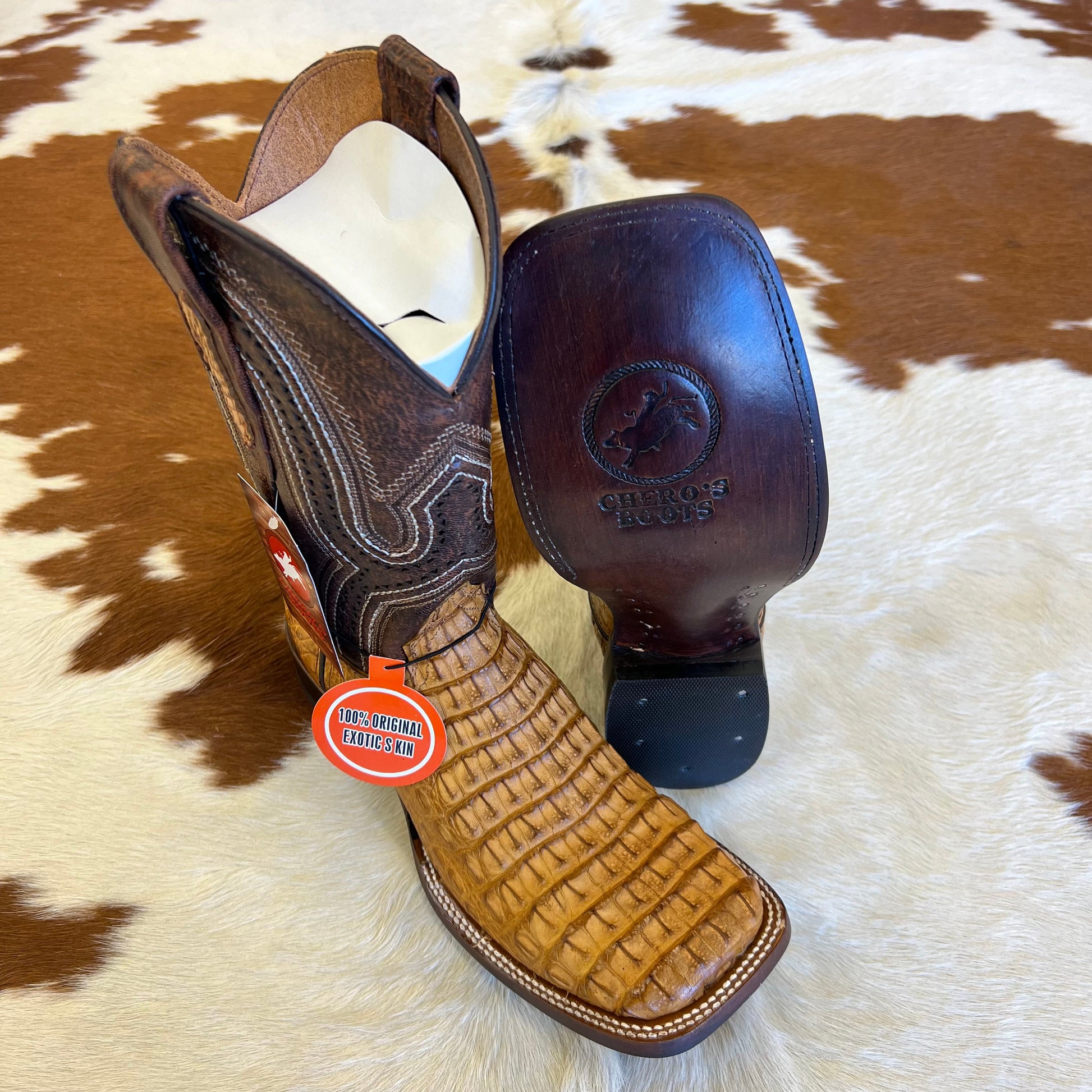 Chero’s Premium Exotic Caiman Back Antique Saddle